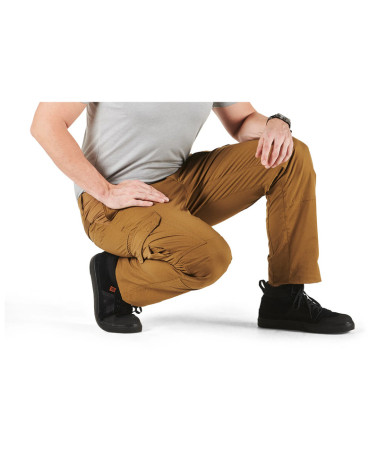 ABR Pro Pant Kangaroo - 5.11 Tactical, un pantalon tactique robuste et fonctionnel pour toutes vos missions.